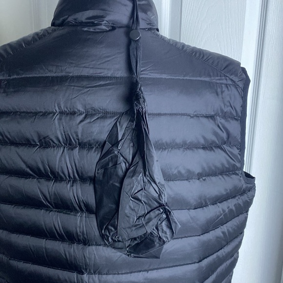 Attention Men’s Ultra Light Down Black Puffer Vest sz XL NWT - Picture 7 of 8